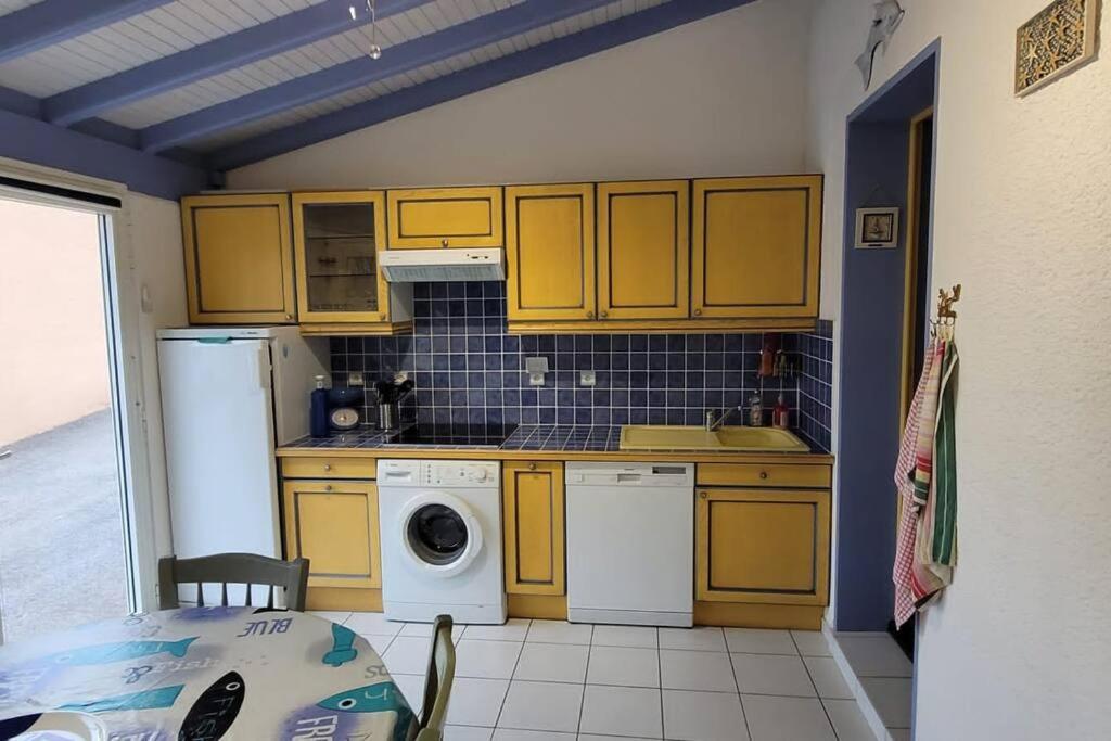 Charmante Maison De Pecheur Le Barcarès Exteriör bild
